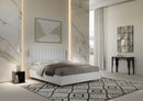 Letto Matrimoniale con Rete e Contenitore Alzata Comoda Struttura Bianco Frassico e Testata in Similpelle Kaia Bianco Varie Misure