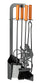 Trespolo per Attrezzi Camino Sagoma Ciclista con Paletta Scopino Attizzino e Pinza 15,6x23,5x65 cm in Ferro e Legno Grigio Martellato