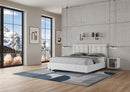 Letto Matrimoniale con Alzata Comoda Struttura Bianco Frassico con Cuscini in Similpelle Annalisa Bianco Varie Misure