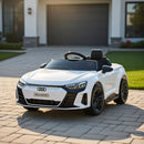 Macchina Elettrica per Bambini 12V Licenza Ufficiale Audi RS E-Tron GT con Telecomando Bianco