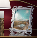 Cornice Magnolia 29,3x3x33,5 cm in Resina e Vetro Bianco      
