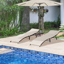 Set 2 Lettini Prendisole e Tavolino in Rattan Sintetico con Cuscini Rimovibili Marrone Crema 