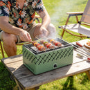 Barbecue Portatile a Carbone 45,5x29x21 cm con Ventilazione Integrata per Esterni in Metallo Verde Chiaro      
