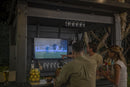 Gazebo Struttura Bar Keter Signature Bar 230x200x238 cm in Resina Effetto Legno Grigio Grafite e Noce