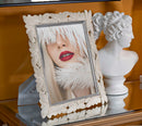 Cornice Butterfly 28x2x33,3 cm in Resina e Vetro Crema      